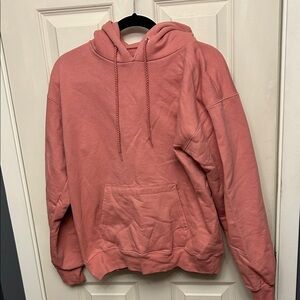 Hanes Ultimate Cotton Hoodie in Soft Pink